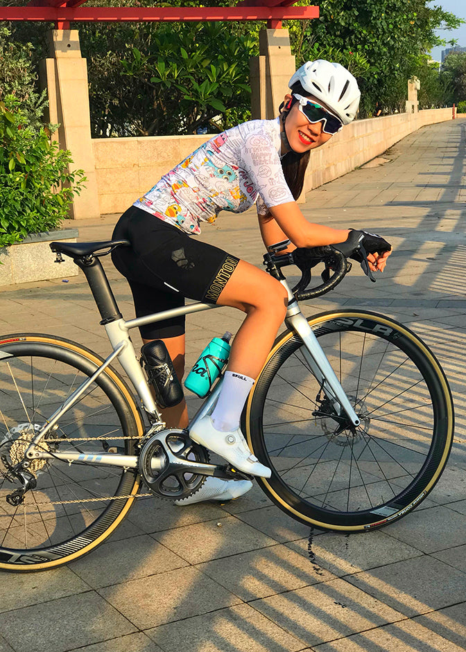 Monton LIFESTYLE MonsterParty Cycling Jersey with playful monster graphics, available in both men's and women's styles for fun-loving cyclists.